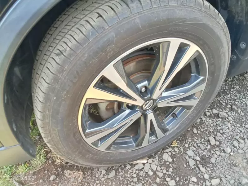 Nissan X-Trail   - 2019
