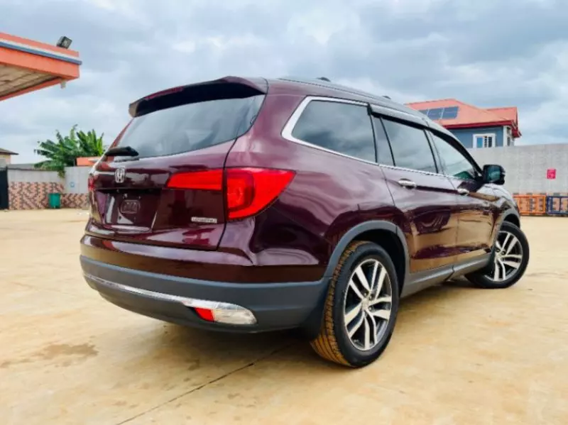 Honda Pilot - 2016
