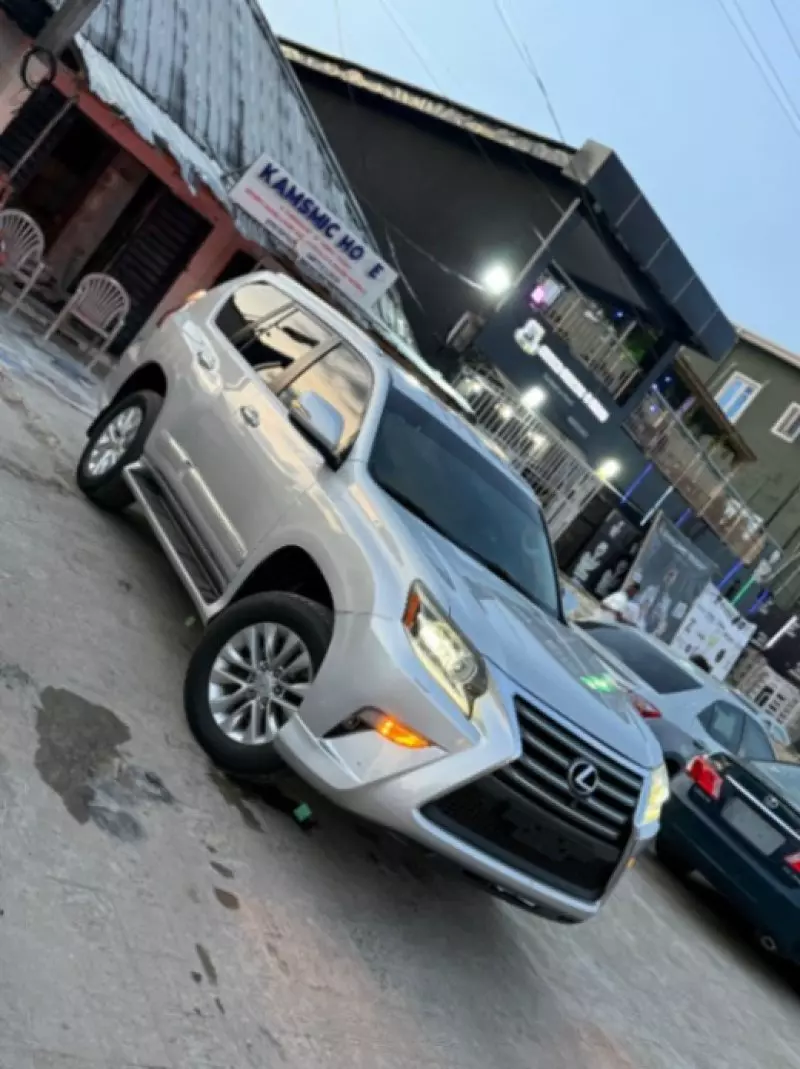 Lexus GX   - 2014