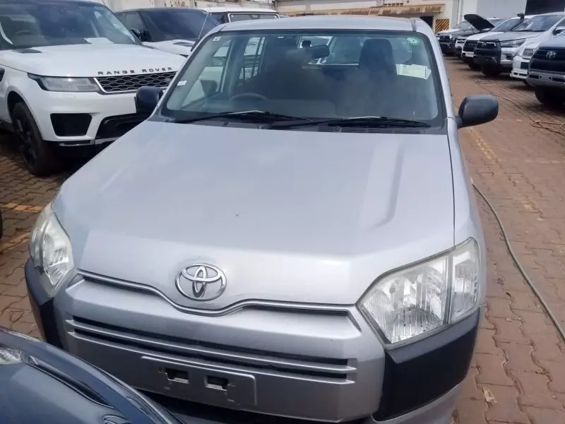 Toyota Probox - 2016