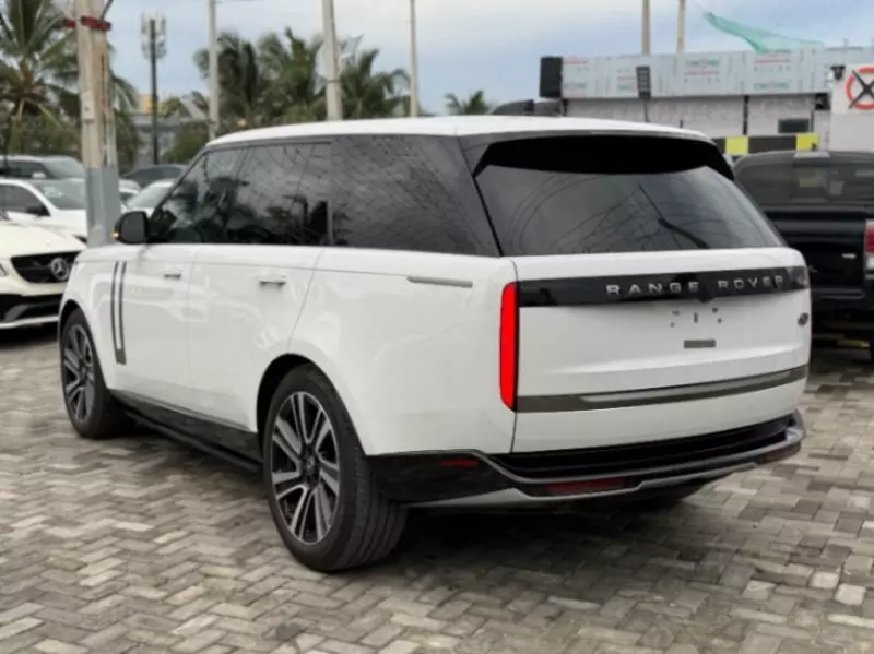 Land Rover Range Rover   - 2023