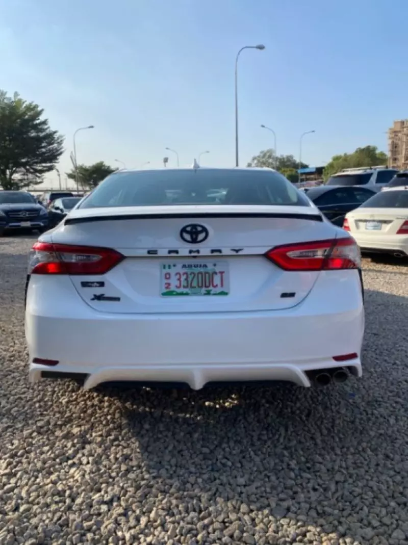 Toyota Camry   - 2019