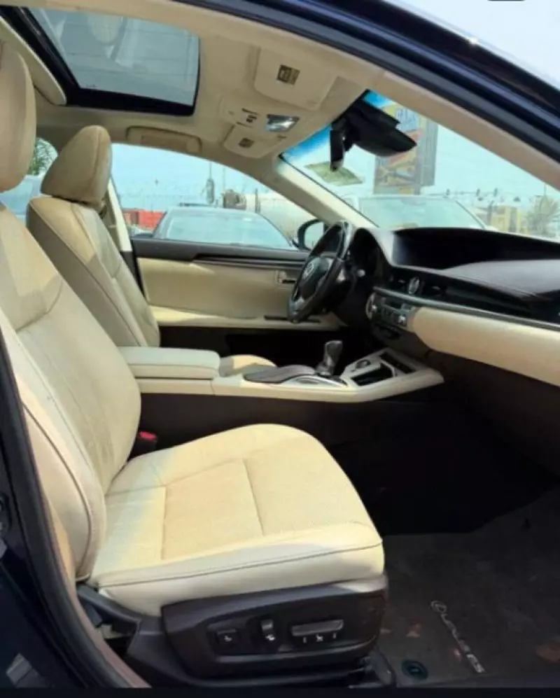 Lexus ES 350   - 2016