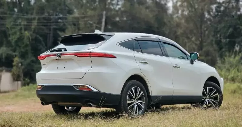 TOYOTA Harrier   - 2020