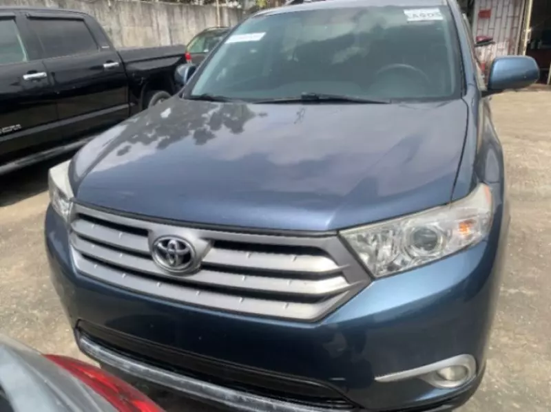 TOYOTA Highlander   - 2013