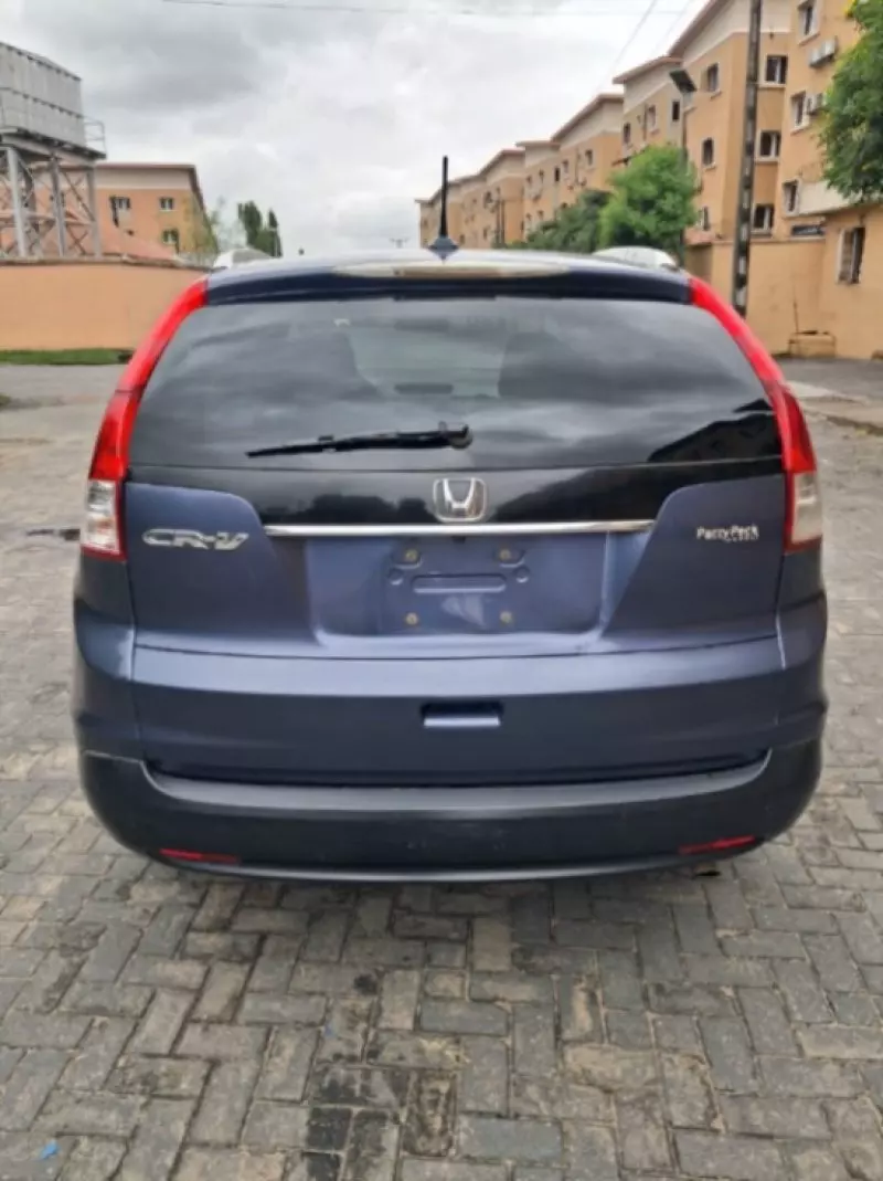 Honda CR-V   - 2012