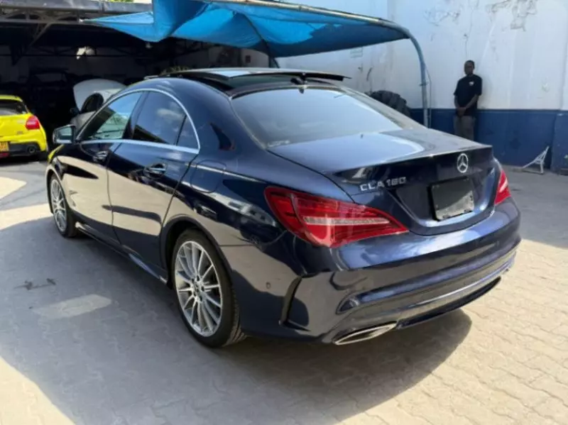 Mercedes-Benz CLA 180   - 2018