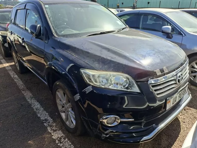 Toyota Vanguard    - 2013