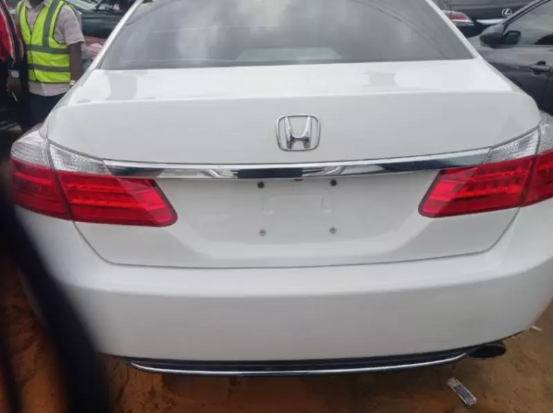 Honda Accord   - 2013