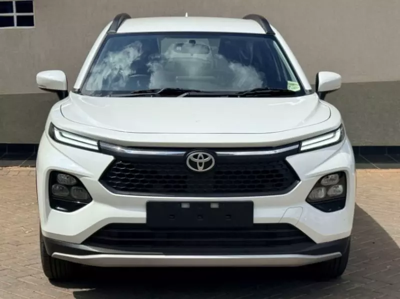 Toyota Urban Cruiser   - 2024