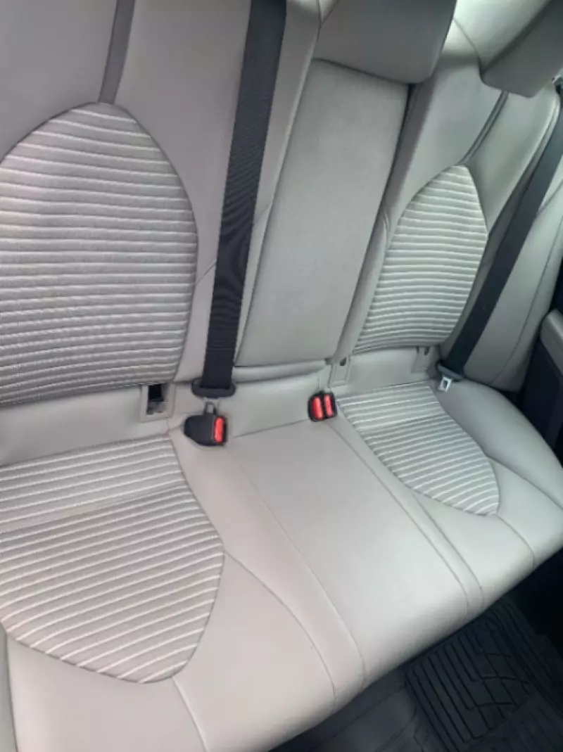 Toyota Camry - 2019
