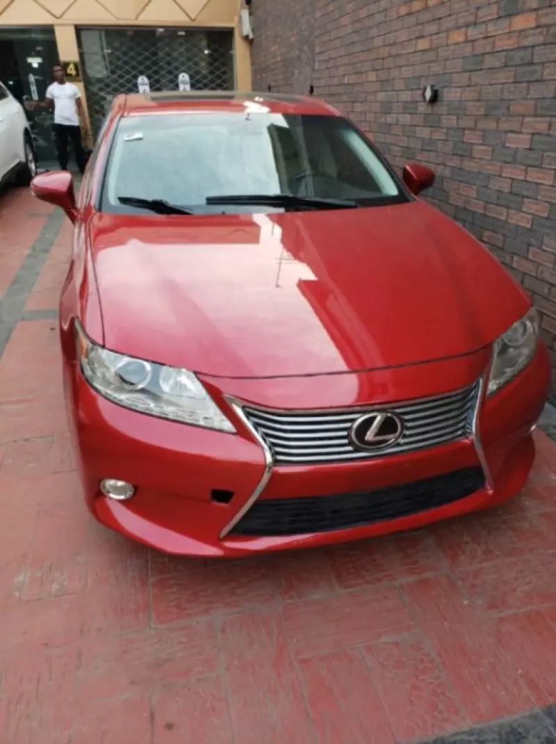 Lexus ES 350   - 2015