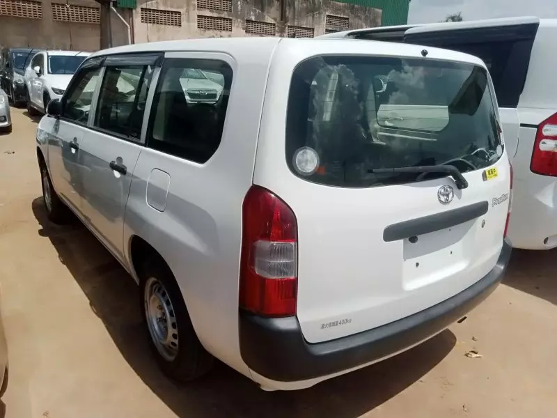 Toyota Probox    - 2016