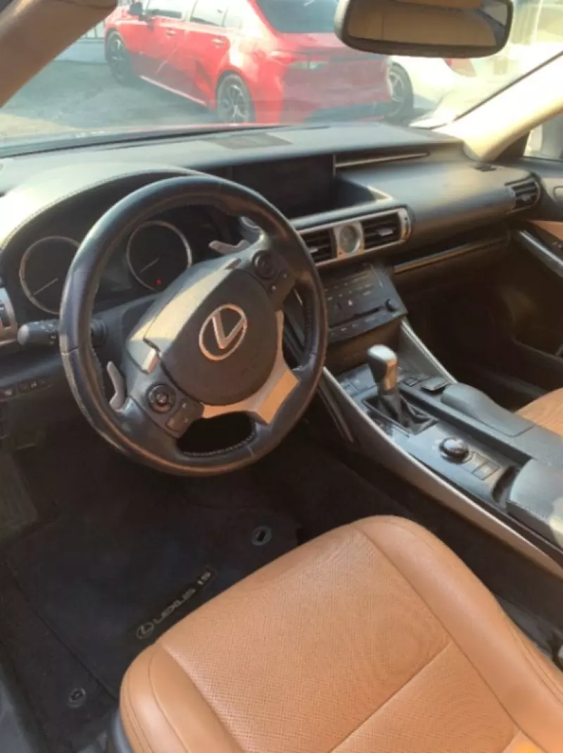 Lexus IS 250   - 2014