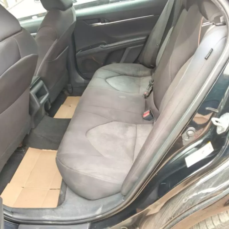 Toyota Camry   - 2018