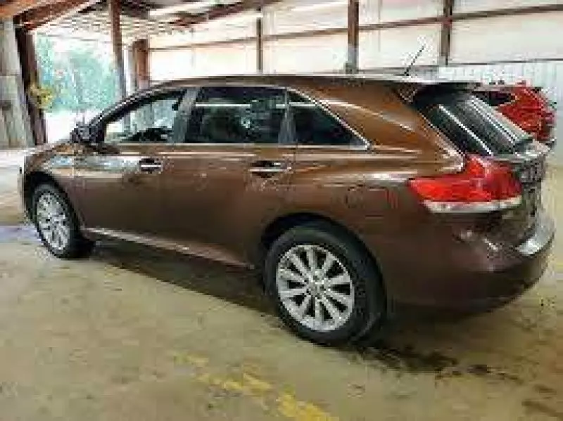 TOYOTA Venza - 2024