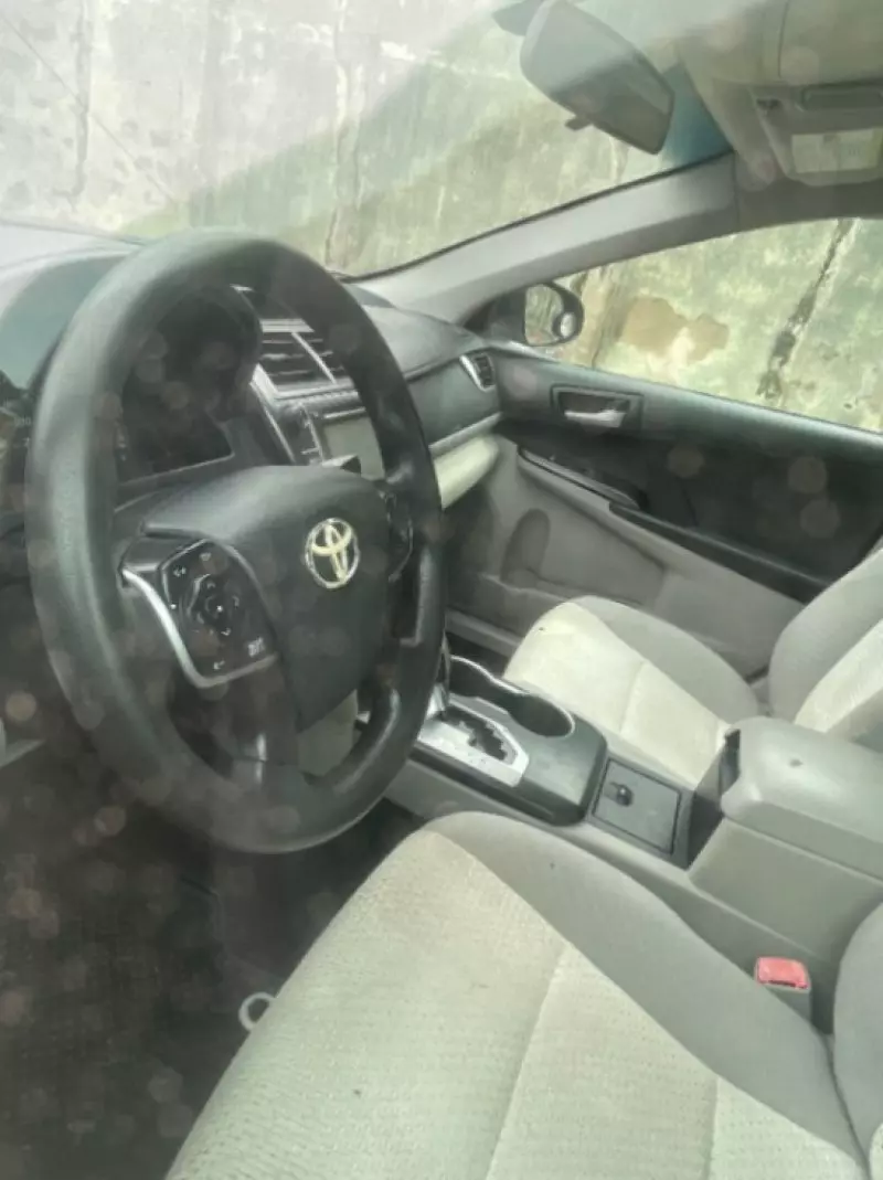 TOYOTA Camry - 2012