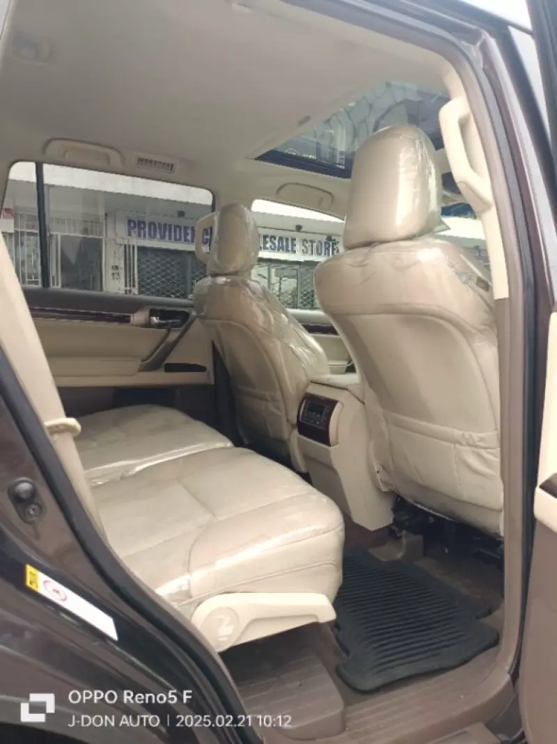 Lexus GX 460   - 2014