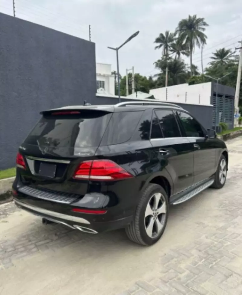 Mercedes-Benz GLE 350 - 2017