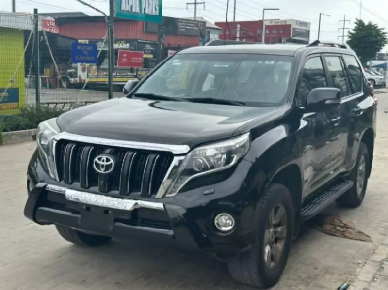 Toyota Prado   - 2014