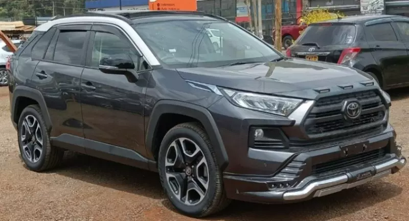 Toyota RAV4   - 2019