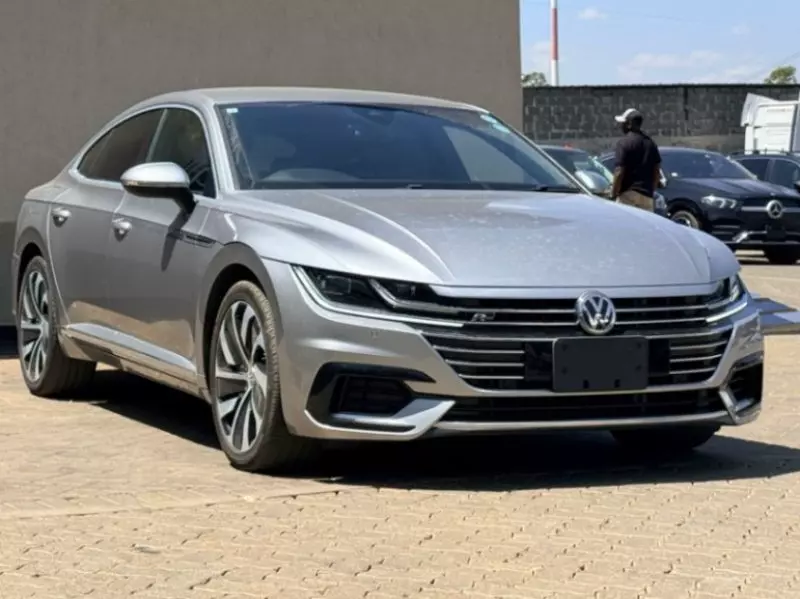 Volkswagen Arteon   - 2018
