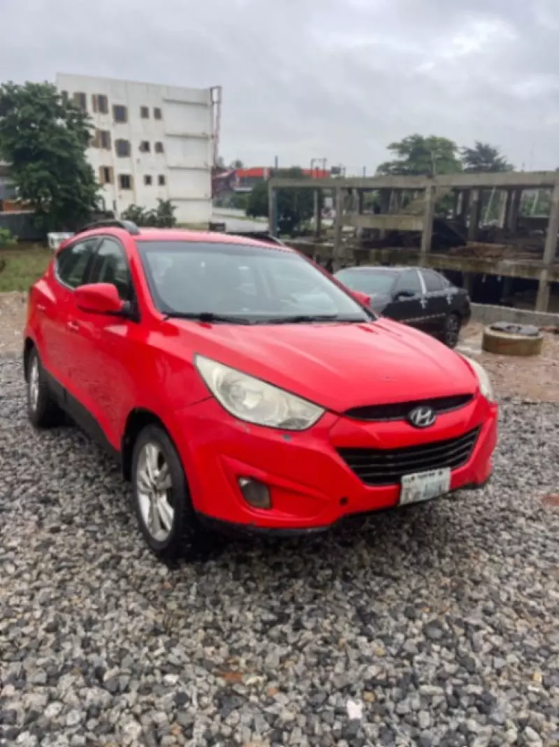 Hyundai ix35   - 2010