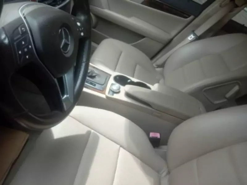 Mercedes-Benz C 300 - 2013