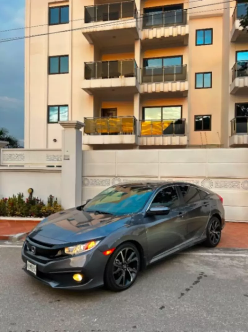 Honda Civic   - 2022