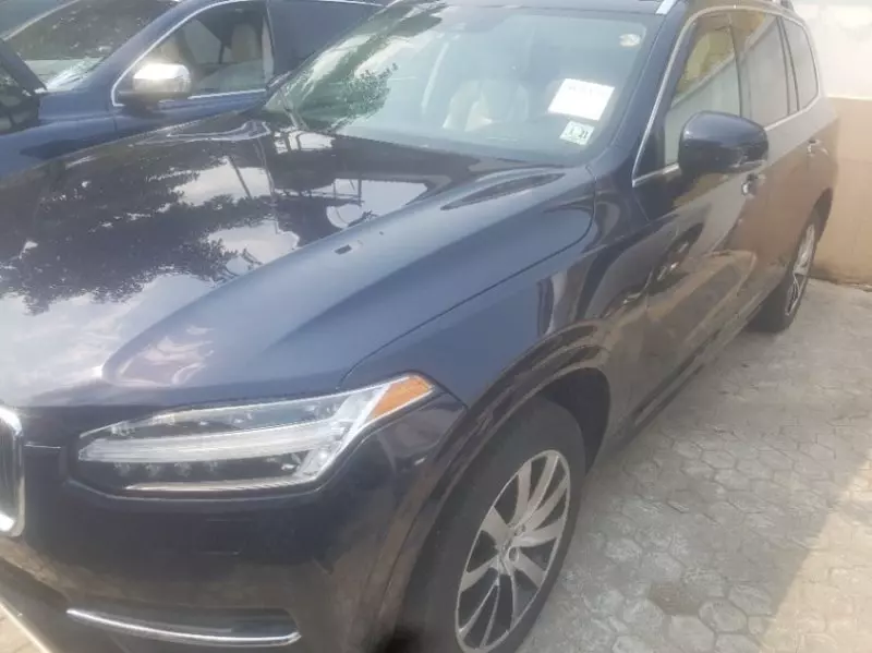 Volvo XC90   - 2016