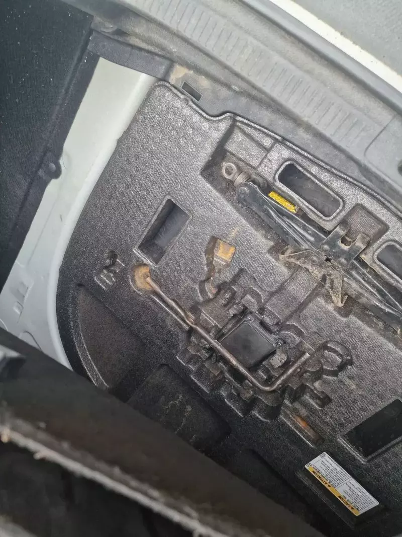 TOYOTA Camry - 2018