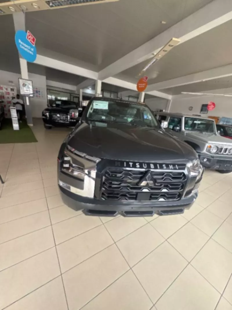 Mitsubishi L200 D/C Sportero A/T   - 2025