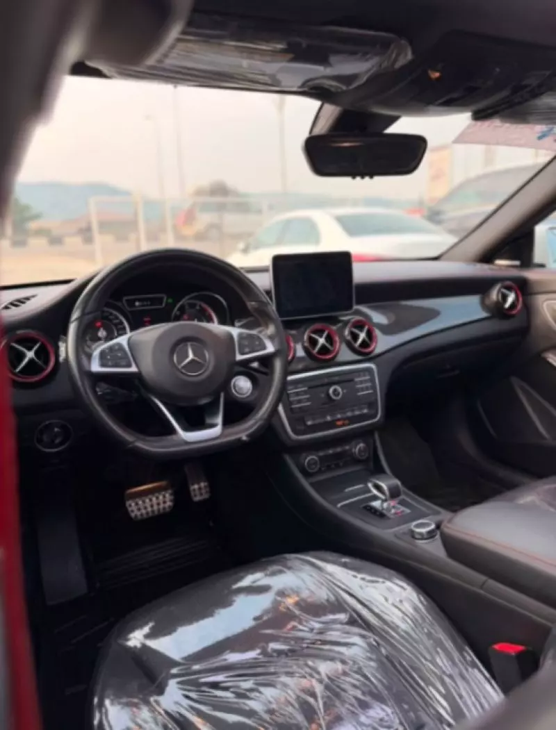 Mercedes-Benz CLA-Class   - 2015