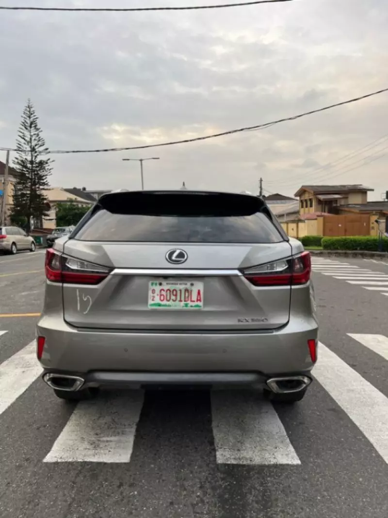 Lexus RS 350 - 2017