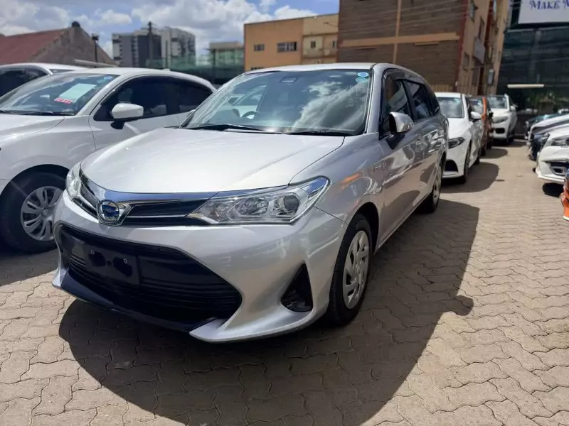 Toyota Fielder    - 2018