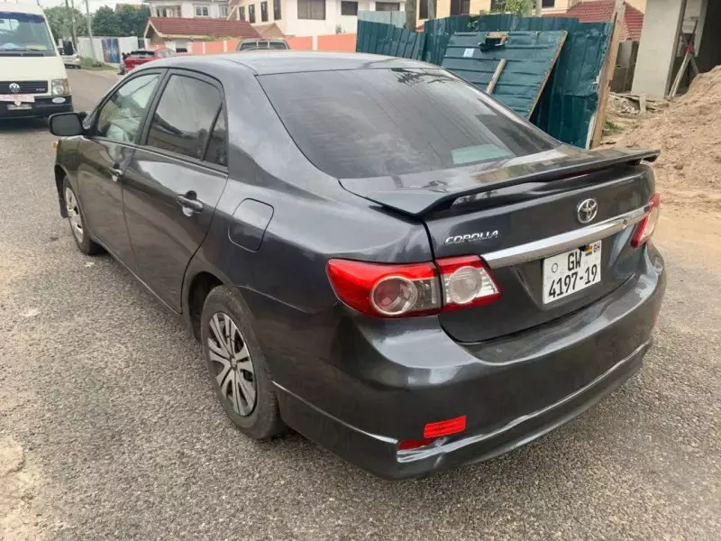 Toyota Corolla   - 2013