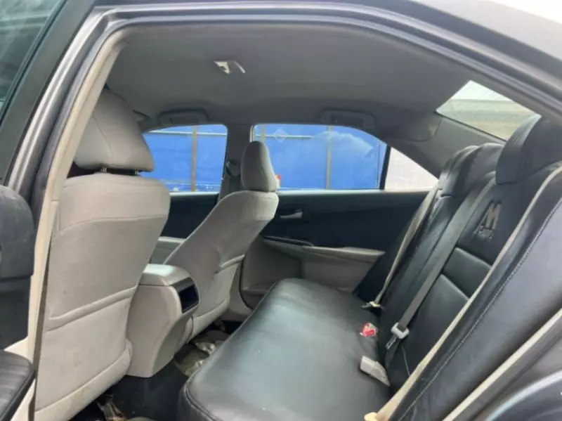 Toyota Camry   - 2014