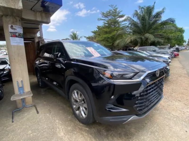 TOYOTA Grand Highlander   - 2024