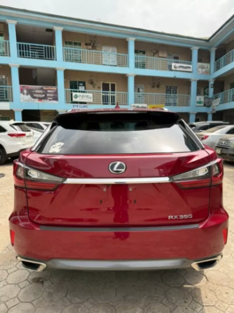 Lexus RX   - 2017