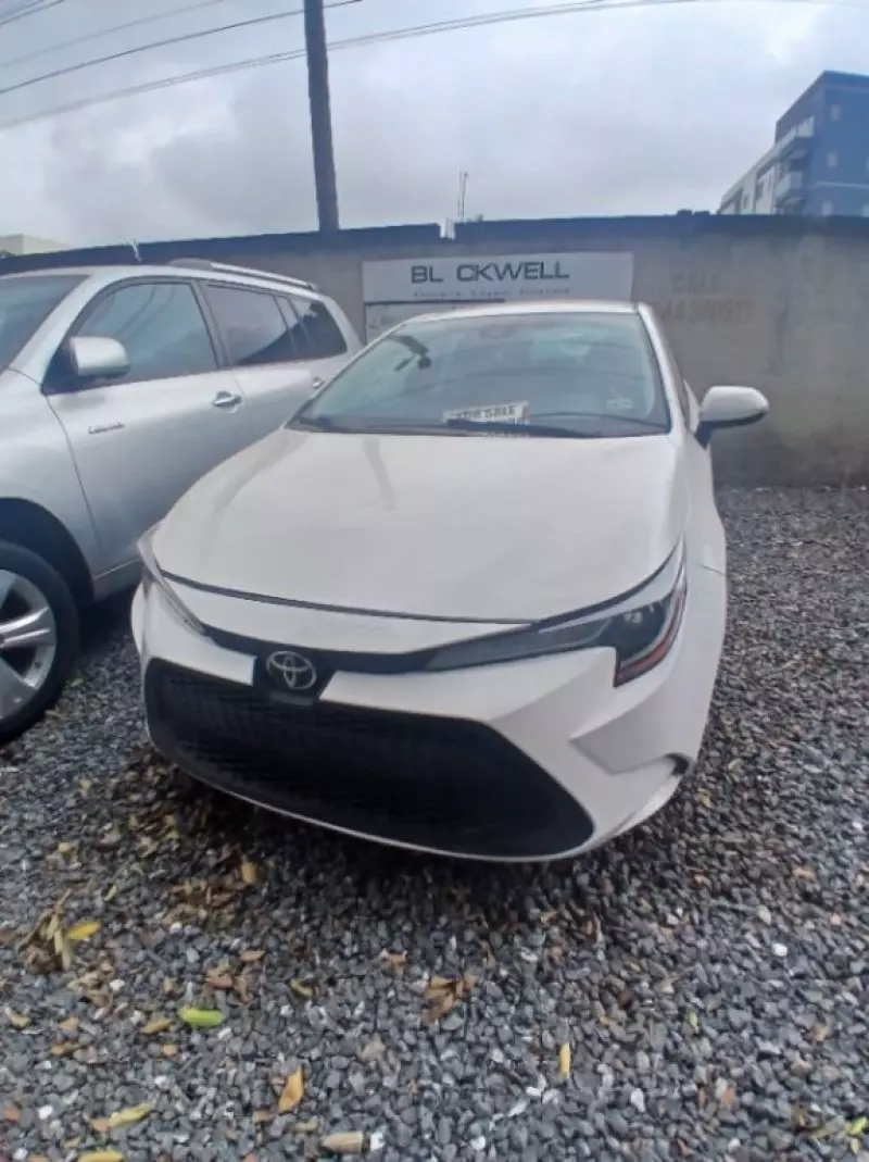 TOYOTA Corolla   - 2020