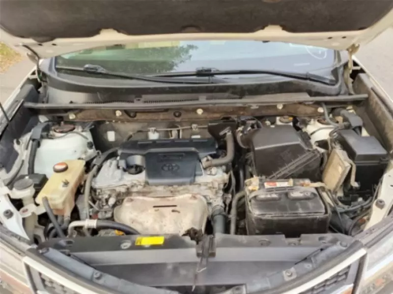 Toyota RAV 4   - 2015