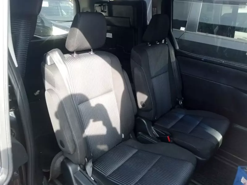 TOYOTA Noah   - 2016