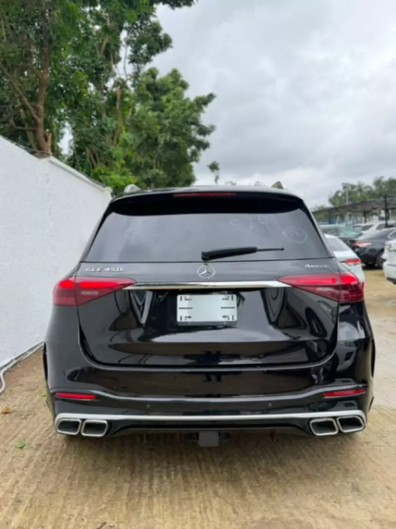 Mercedes-Benz GLE 450   - 2024