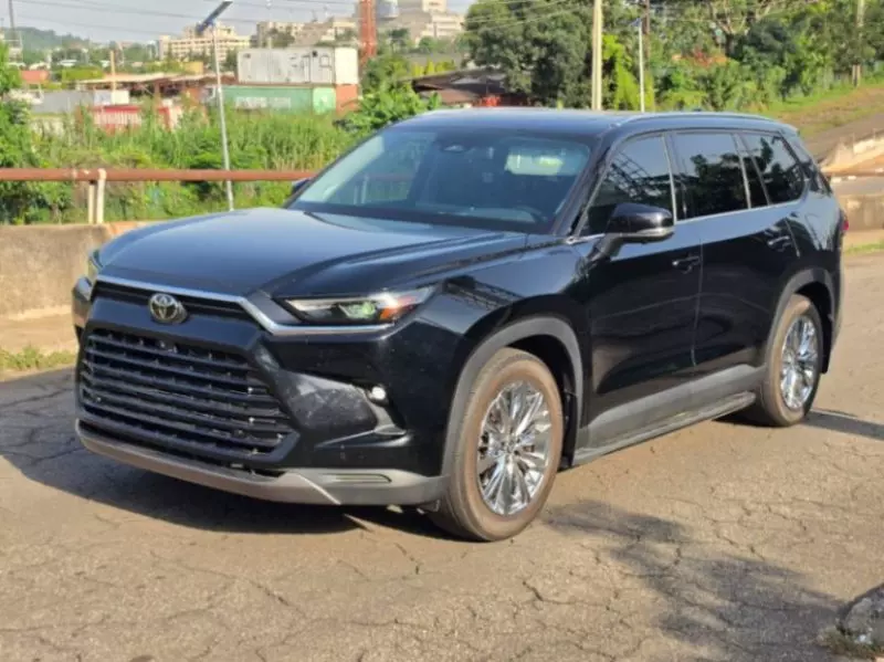 TOYOTA Grand Highlander   - 2024