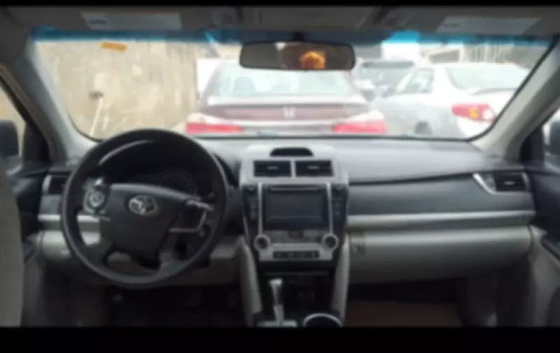 Toyota Camry   - 2014