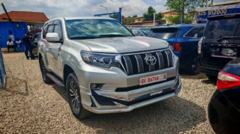 TOYOTA Land Cruiser   - 2011