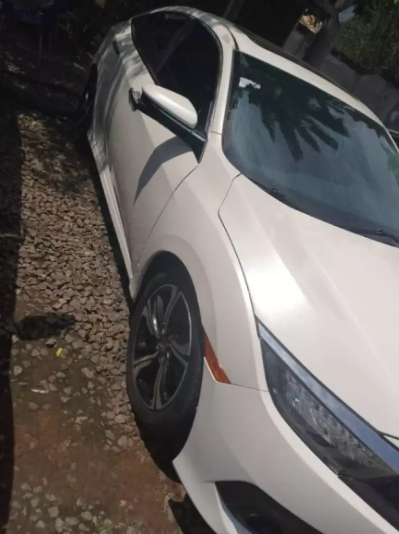 Honda Civic   - 2017