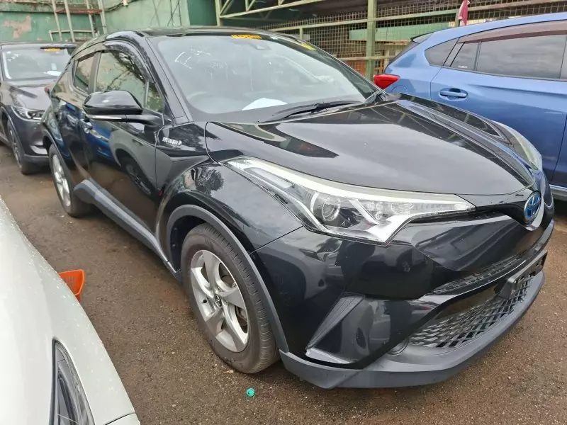 Toyota CH-R   - 2017