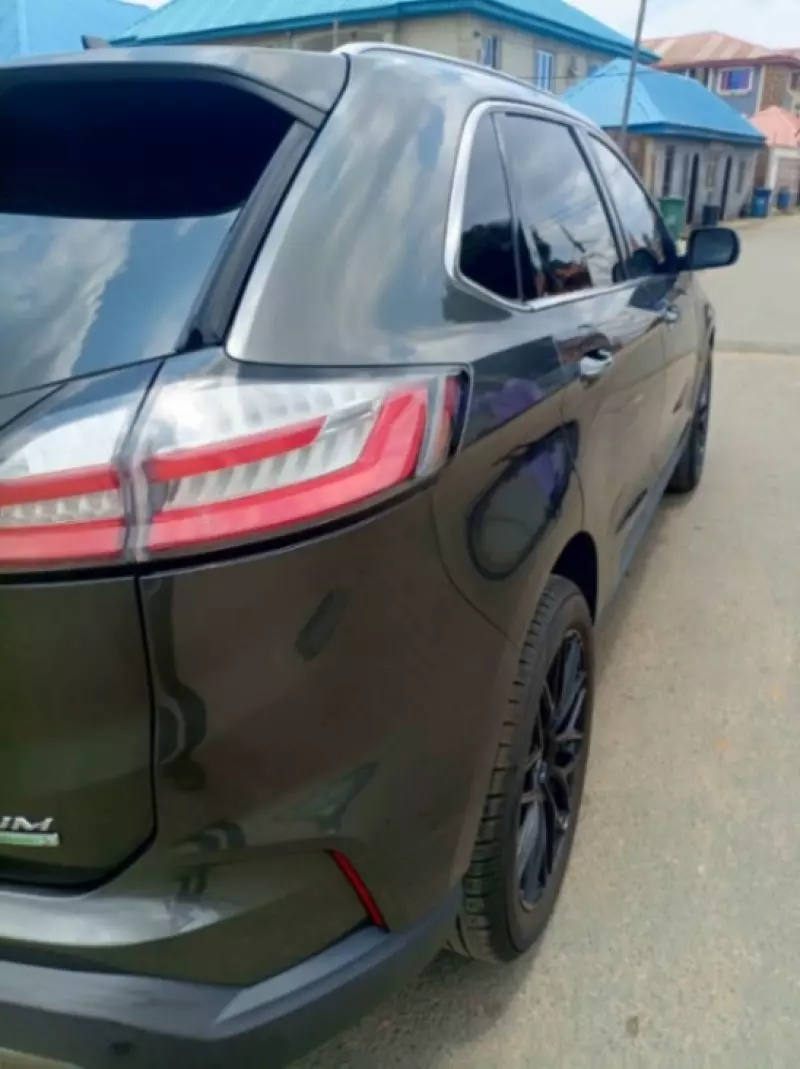 Ford Edge   - 2019