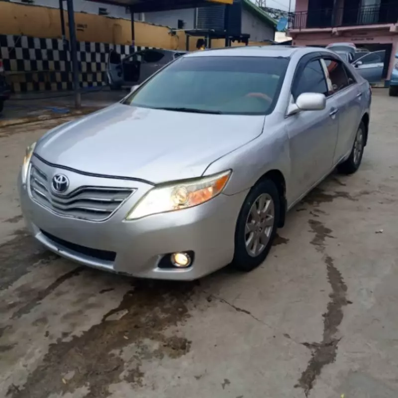 TOYOTA Camry   - 2009
